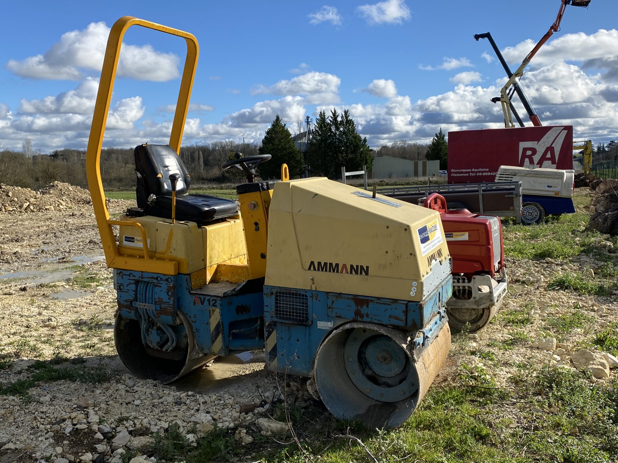 Rouleau compacteur 1.5t Locations Aquitaine